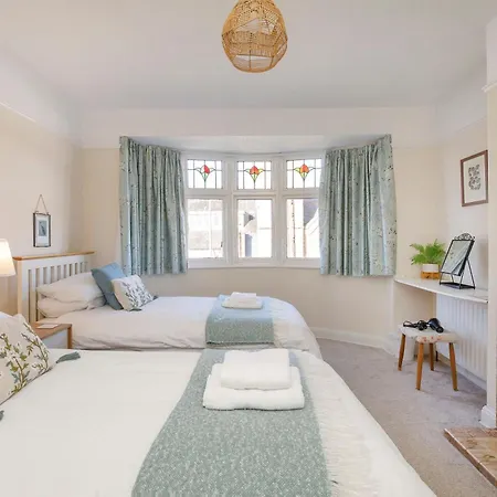 - 4 Heworth Village - 3 Bed House Ferienhaus York