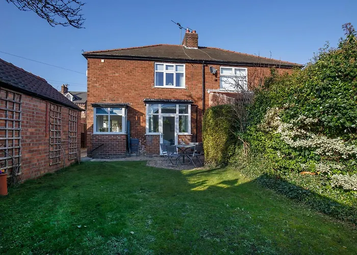 - 4 Heworth Village - 3 Bed House Ferienhaus *