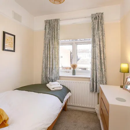- 4 Heworth Village - 3 Bed House Дом отдыха *