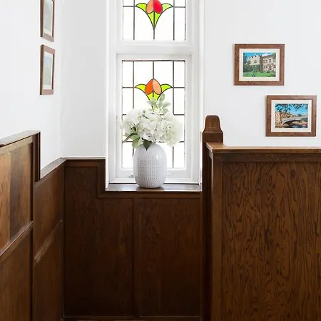 - 4 Heworth Village - 3 Bed House